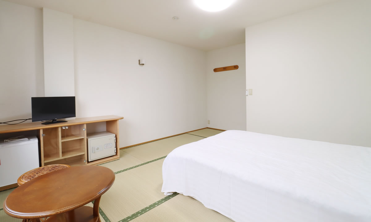ダブル（9畳）